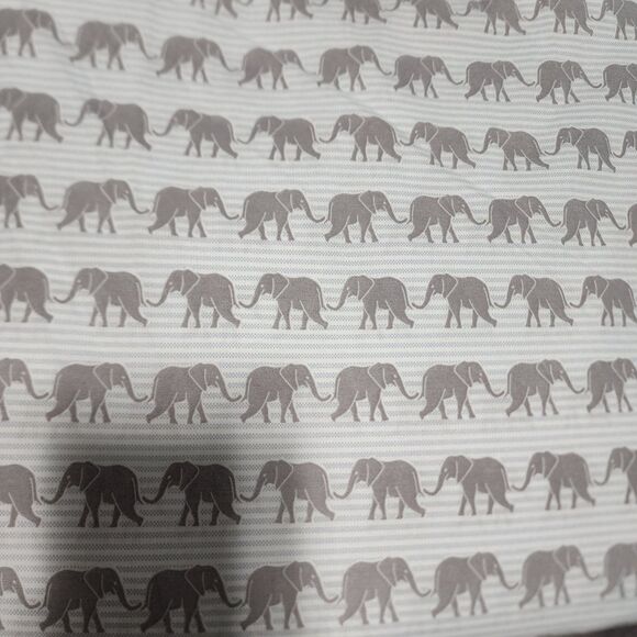 Tommy Hilfiger Queen Sheet Set 2 Pillows Cases 1 Flat And Fitted Sheet Elephant - Picture 1 of 6